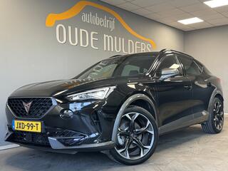 cupra-formentor-1.4-camera-parkeers