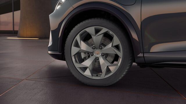 Cupra Formentor 1.5 TSI e-Hybrid 204 6DSG Essential | Digitaal instrumentenpaneel (Virtual Cockpit) | Draadloze Apple CarPlay(TM), Android Auto(TM) | Elektronisch Sperdifferentieel (XDS)