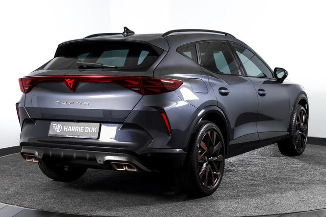 Cupra Formentor 1.5 TSI e-Hybrid 272 PK VZ Performance - Automaat | Dig. Cockpit | Adapt. Cruise | Stoel-+Stuurverw. | PDC | Camera | NAV + App. Connect | ECC | Sennheiser | Elek. Klep | LM 19" | 6918