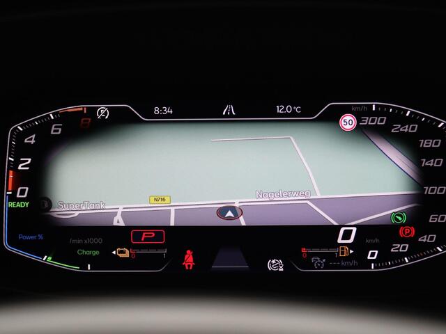 Cupra Formentor 1.4 e-Hybrid VZ Performance 245PK DSG SOH 99%, Pano-Schuifdak, Trekhaak, Supersportstuur, Leder, Memorystoel, 19" LM Velgen, Stoel-Stuurverwarming, 360gr. Camera