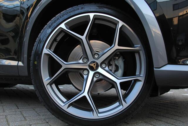 Cupra Formentor 1.4 e-HYBRID 150kW DSG Full option | Panorama dak | Beats audio | 12" Display | 20" velgen! | Sfeerverlichting | BTW!