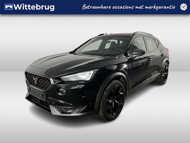 Cupra Formentor 1.4 e-Hybrid VZ Performance / AUTOMAAT/ PANO/ 245PK/ ELEK.KLEP/ STUUR+STOELVERWARM./ PARK.SENSOR.V+A/ CAMERA/ ACC/ DODEHOEK/ FULL LINK/ KEYLESS/ DIGITAL DASH/ NAVI/ DAB/ CLIMA/ RIJ-MODI/ ISOFIX/ 19'' LMV