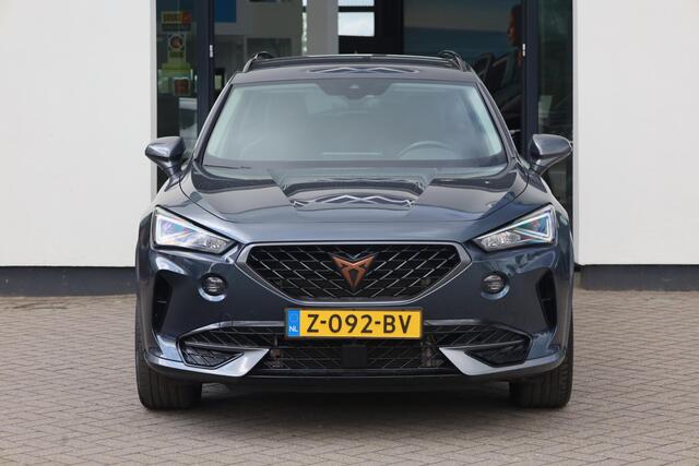 Cupra Formentor 1.4 TSI e-Hybrid Essential 204PK / 150kW, Achteruitrijcamera, adaptieve cruise control (acc), multifunctioneel verwarmbaar stuurwiel, winterpakket, 18'' LMV, getinte ruiten achter, parkeersensoren voor + achter, full LED koplampen DECEMBERDEAL