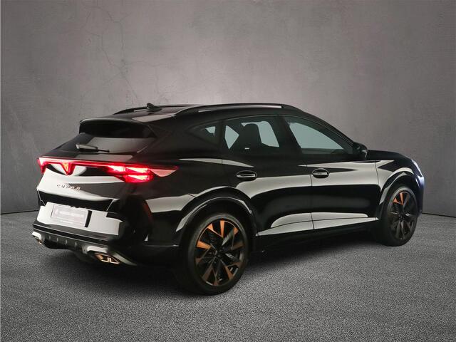 Cupra Formentor VZ Performance 1.5 TSI eHybrid 272pk DSG Automaat Adaptive cruise control, LED matrix koplampen, Sennheiser audio, Achteruitrijcamera, Elektrische achterklep