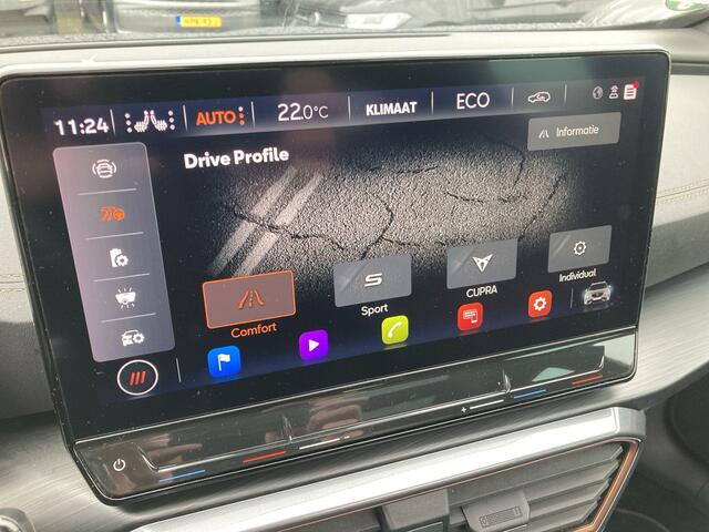 Cupra Formentor 1.4e-Hybrid 180kW/245PK VZ DSG · Panoramadak · Trekhaak · Camera + Parkeersensoren