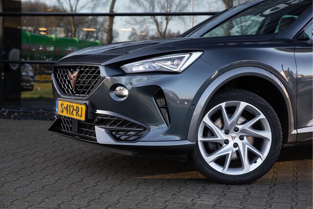Cupra Formentor 1.5 TSI Business Edition , Adap. cruise, Achteruitrijcamera, Sfeerverlichting,
