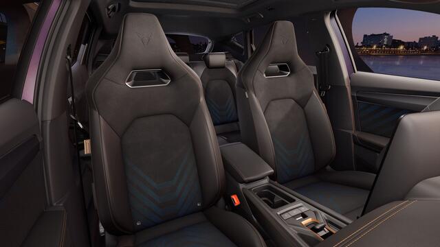 Cupra Formentor 1.5 TSI e-Hybrid 272 6DSG VZ Performance | Achteruitrijcamera | Digitaal instrumentenpaneel (Virtual Cockpit) | Draadloze Apple CarPlay(TM), Android Auto(TM)