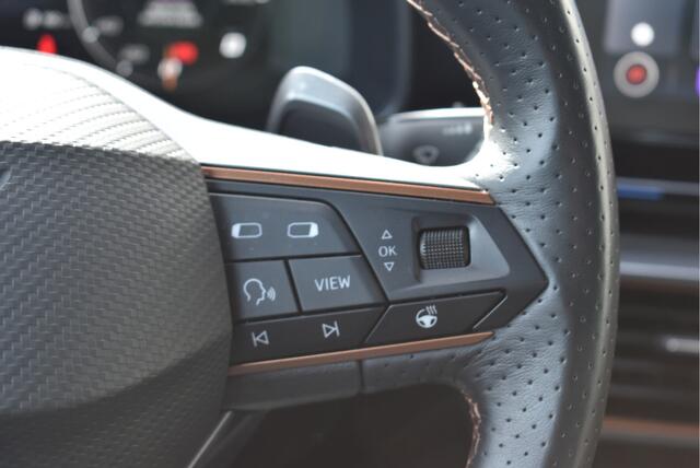 Cupra Formentor 1.5 TSI Adaptive cruise, Carplay, Camera, PDC, Stoel/stuurverwarming