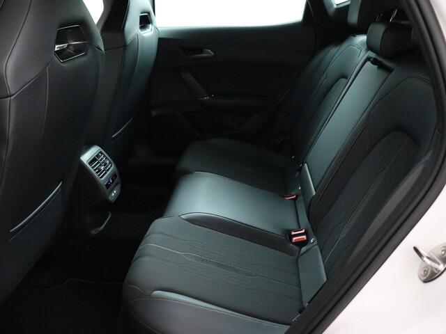 Cupra Formentor 1.4 e-Hybrid VZ Copper Edition | ACC | LED | Achteruitrijcamera | Navigatie!