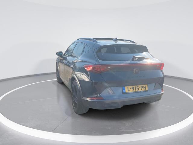 Cupra Formentor 1.4 e-Hybrid/204PK DSG Performance · Panoramadak · Trekhaak · Camera + Parkeersensoren · Dodehoeksensor · Apple/Android Car Play ·