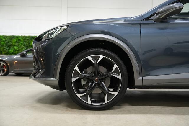 Cupra Formentor 1.5 TSI * Pano - Kuipstoelen - Keyless - Camera - Blind Spot - 19" - ACC - App *