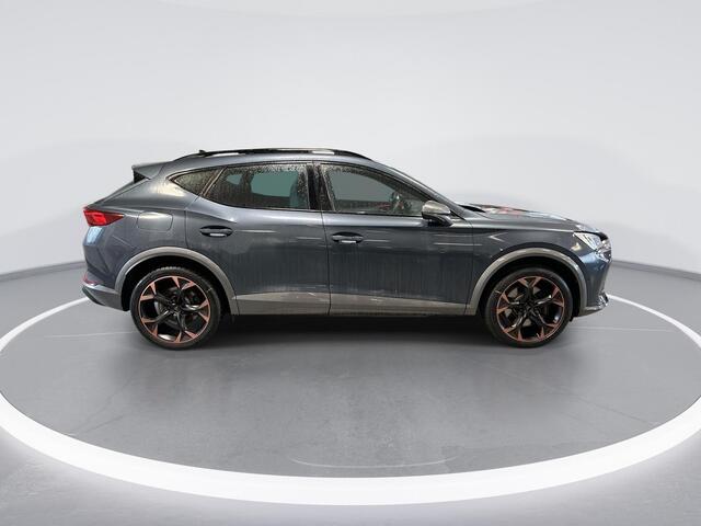 Cupra Formentor 1.4 TSI 245pk DSG e-Hybrid VZ Performance Limited · Panoramadak · Camera · Keyless · Stuur- & Stoelverwarming · Elek. Bestuurdersstoel + Geheugen · ACC ·