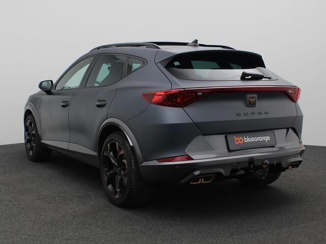 Cupra Formentor 1.4 e-Hybrid VZ Copper Edition 245PK DSG SOH 95%, Trekhaak, Leder, Supersportstuur, Achteruitrijcamera, Memorystoel, Pano-Schuifdak, Keyless, 19" LM Velgen, Stoel-Stuurverwarming, Elektr. Achterklep