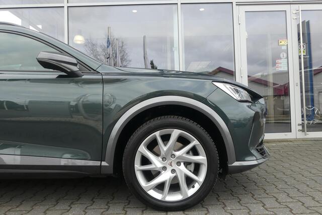 Cupra Formentor 1.4 TSI e-Hybrid Essential WINTER PACK, ADAPT. CRUISE, CLIMA, NAVI, CAMERA, PDC, APPLE CARPLAY/ANDROID AUTO, KEYLESS, 32.273KM