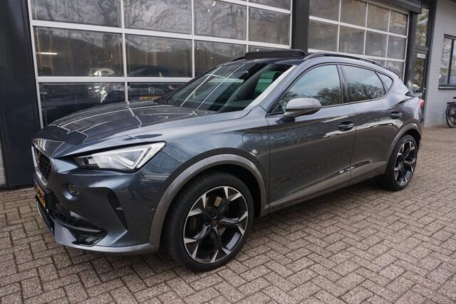 Cupra Formentor 1.4 e-Hybrid VZ Copper Edition Schuif/kanteldak/Trekhaak/Camera!