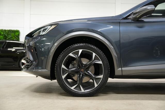 Cupra Formentor 1.5 TSI * Pano - Trekhaak - 19" - Beats - Keyless - ACC - Blind Spot - App *