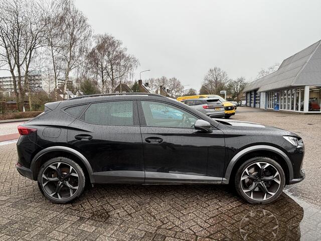 Cupra Formentor 1.4 e-Hybrid VZ Performance | SCI | 245pk | PHEV | Plug-in Hybride | Trekhaak wegklapbaar | Stoelverwarming | 360 Camera | Adaptive cruise control | 19 inch