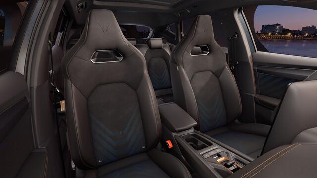 Cupra Formentor 1.5 TSI e-Hybrid 272 6DSG VZ Performance | Achteruitrijcamera | Digitaal instrumentenpaneel (Virtual Cockpit) | Draadloze Apple CarPlay(TM), Android Auto(TM)