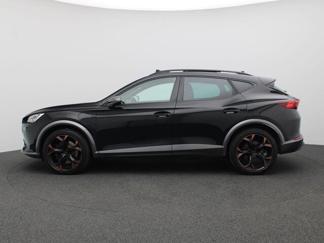 Cupra Formentor 1.4 e-Hybrid VZ Performance 245PK DSG Pano-Schuifdak, Trekhaak, Keyless, Leder, Memorystoel, Elektr. Achterklep, Side Assist, 19" LM Velgen, Navi, 360gr. Camera