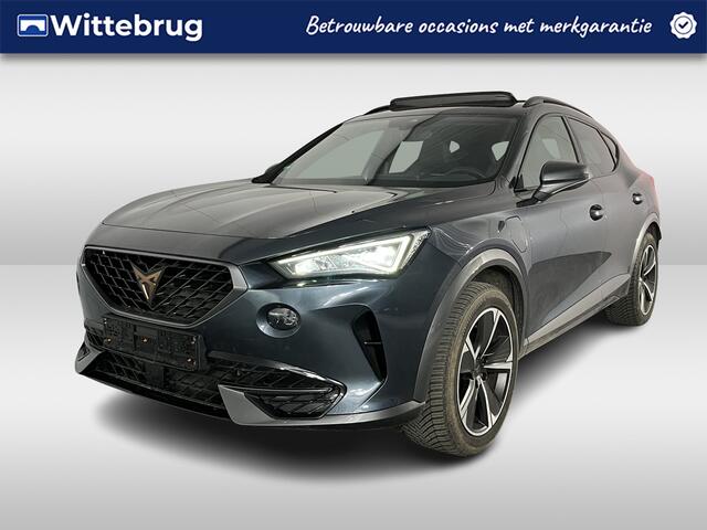 Cupra Formentor 1.4 e-Hybrid Performance / AUTOMAAT/ PANO/ KEYLESS/ DIGITAL DASH/ FULL LINK/ NAVI/ CLIMA/ STOELVERWARM./ PARK. SENSOREN + CAMERA