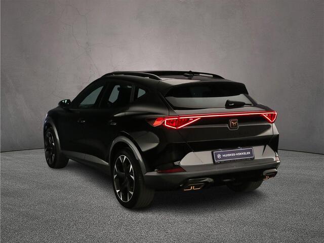 Cupra Formentor VZ Performance 1.4 TSI eHybrid 245pk DSG Automaat Panoramadak, Adaptive cruise control, Beats audio, Elektrische achterklep, Navigatie, Achteruitrijcamera