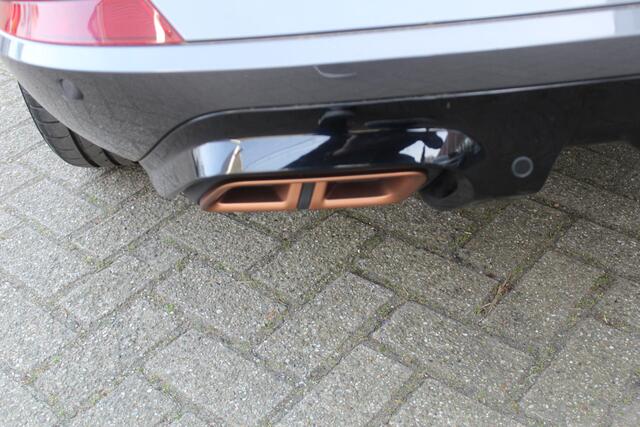 Cupra Formentor 1.4 TSI e-Hybrid Essential Stuurverwarming l Parkeren Assist l 360 Camera l Apple CarPlay/Android Auto l Adaptief Cruise control l Navigatie I