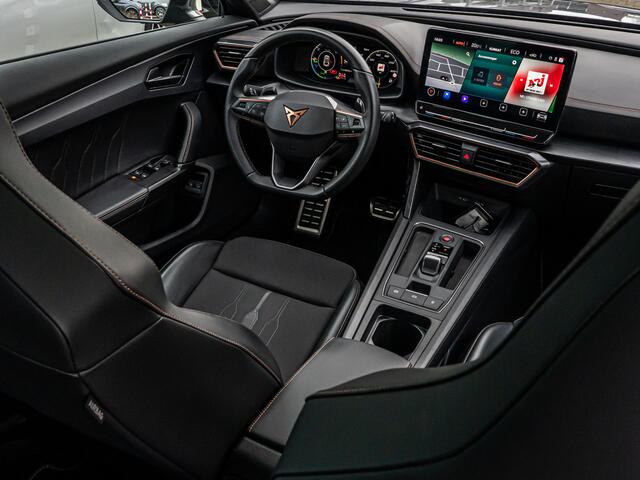 Cupra Formentor 1.4 e-Hybrid VZ Performance PANO SCHAALSTOELEN CAMERA 19 INCH BLACK OPTIC