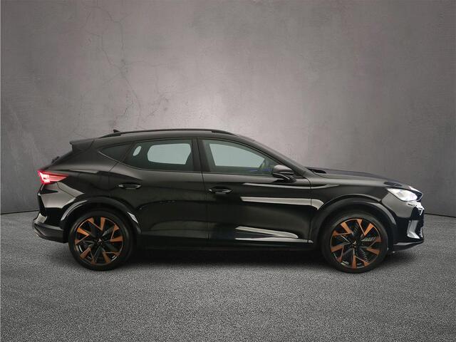 Cupra Formentor VZ Performance 1.5 TSI eHybrid 272pk DSG Automaat Adaptive cruise control, Sennheiser audio, Elektrische achterklep, Achteruitrijcamera, LED matrix koplampen