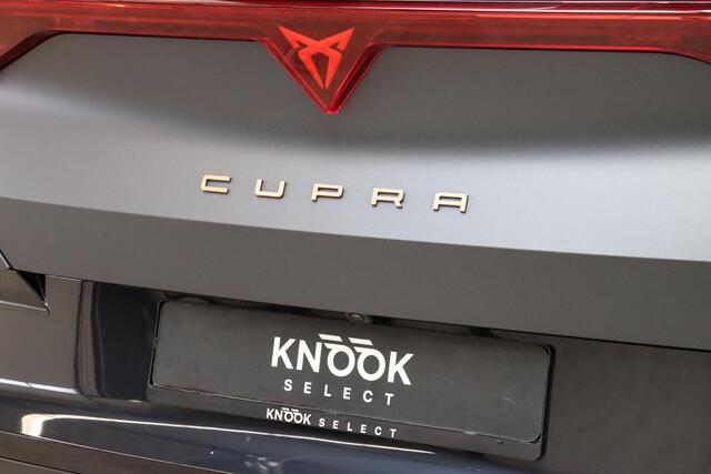 Cupra Formentor 1.5 TSI e-Hybrid VZ Performance Automaat / Virtual Cockpit / 19 Inch / LED Matrix / Sportstoelen / Adaptieve Cruise Control / Achteruitrijcamera / Extra Getint Glas / Apple CarPlay / Stoelverwarming / Parkeersensoren voor+achter / DAB / Climate Control / 