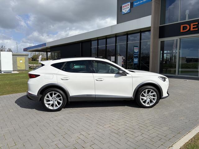 Cupra Formentor 1.4 TSI e-Hybrid 204pk Trekhaak I Carplay I LED