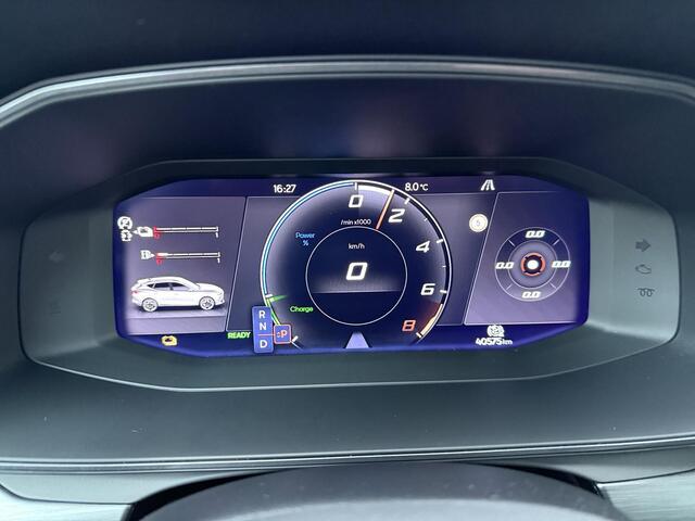 Cupra Formentor 1.4 e-Hybrid VZ Copper Edition | 245 PK | SoH 97% | Trekhaak | Panoramadak | Lederen bekleding | Matrix LED koplampen | Area view 360 graden |