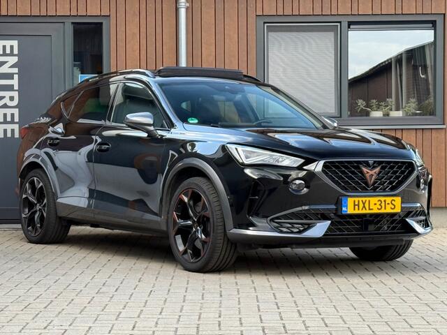 Cupra Formentor 1.4 E-HYB VZ PERF. Pano Trekaahk 360