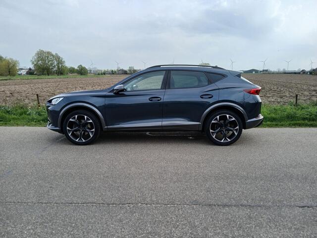 Cupra Formentor 1.5 TSI DSG-7 Business Edition Plus + 19 Inch + Camera etc.