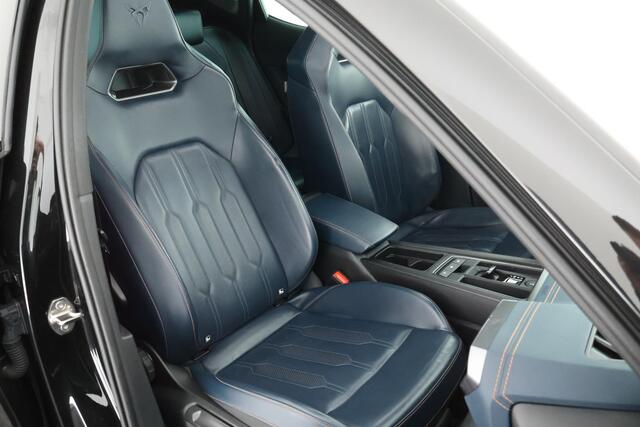 Cupra Formentor 1.4 e-Hybrid 245pk VZ Performance Leder Camera Keyless Stoelverwarming Memory Panoramadak Navigatie