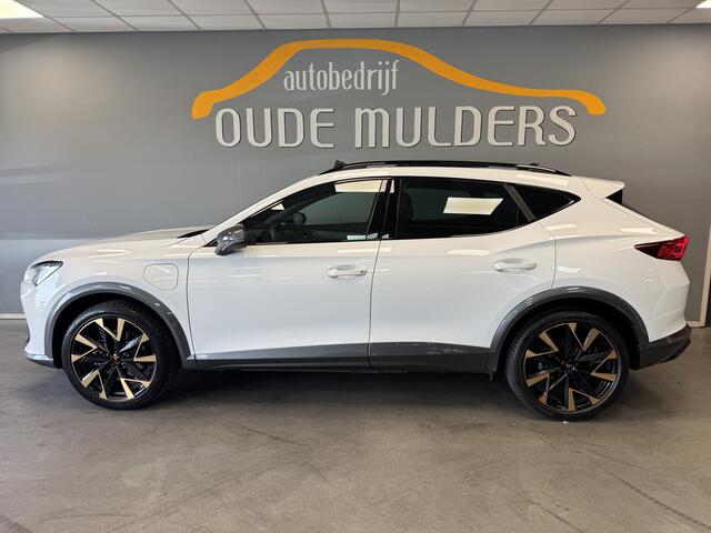 Cupra Formentor 1.4 TSI e-Hybrid ACC/Pano/Carplay/Stoelverwarming