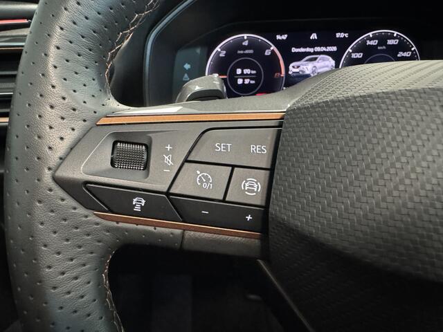 Cupra Formentor 1.4 TSI e-Hybrid ACC/Pano/Carplay/Stoelverwarming