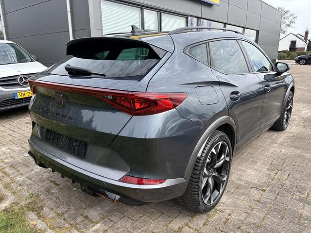 Cupra Formentor 1.4 e-Hybrid VZ Performance 245pk | PHEV | Plug-in Hybride| Camera | Stoelverwarming | Adaptive cruise control