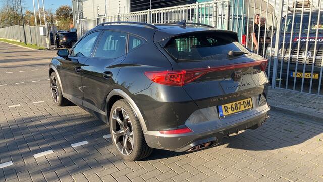 Cupra Formentor 1.4 TSI eHybrid 245pk PHEV Performance | Panorama | Stoel/Stuurverw. | Camera | 19" | ACC
