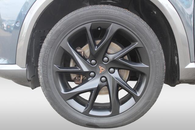 Cupra Formentor 1.5 TSI Business Edition Stuurverwarming l Parkeren Assist l 360 Camera l Apple CarPlay/Android Auto l Adaptief Cruise control l Navigatie I