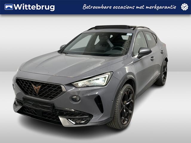 Cupra Formentor 1.4 e-Hybrid VZ Performance / 245 PK/ AUTOMAAT/ PANODAK/ MEMORY SEAT/ KEYLESS/ DIGITAL DASH/ CRUISE/ STOELVERWARM./ NAVI/ PARK. SENSOREN + CAMERA
