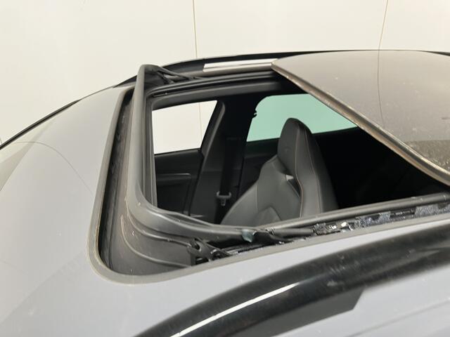 Cupra Formentor 1.4 e-Hybrid VZ Black Edition / 245 PK/ AUTOMAAT/ PANODAK/ MEMORY SEAT/ LEDER/ KEYLESS/ NAVI/ FULL LINK/ STOELVERWARMING/ PARK. SENSOREN + CAMERA