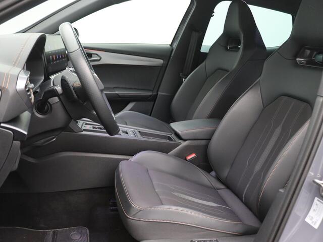 Cupra Formentor 1.4 e-Hybrid VZ Performance 245PK DSG Panoramadak, Trekhaak, Memorystoel, Keyless, 19" LM Velgen, Side Assist, Stoel-Stuurverwarming,360gr. Camera, Leder