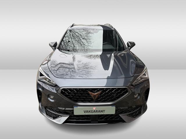 Cupra Formentor 1.4 e-Hybrid VZ Copper Performance copper | 245 pk / 180Kw gecombineerd | stuurverwarming | stoelverwarming | trekhaak |