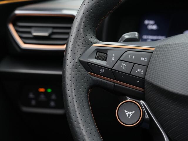 Cupra Formentor 1.4 e-Hybrid 245 pk VZ | Panoramadak | Adaptief sportonderstel | Geheugenstoel | 360 Camera | Navigatie