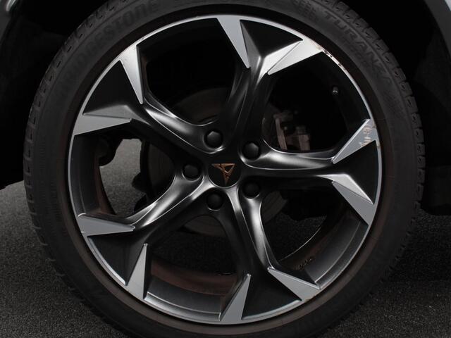 Cupra Formentor 1.5 TSI High Automaat Apple carplay / Android Auto Keyless Entry Keyless Start Adaptive Cruise Control Stoelverwarming Stuurverwarming Half Leder