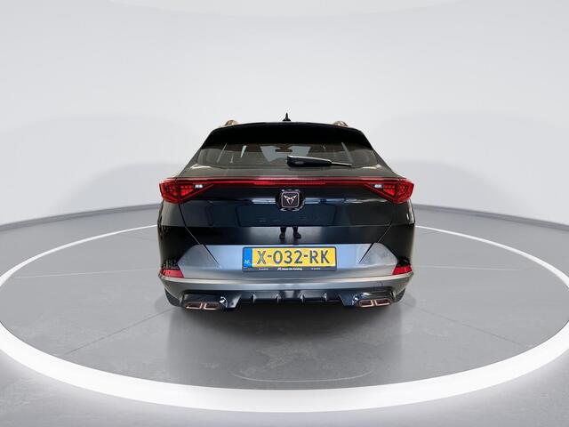 Cupra Formentor 1.4 e-Hybrid VZ 245pk DSG Performance · SOH 95,3% · 360 Camera · Lederen Bekleding · Stuur- & Stoelverwarming · Keyless · Apple/Android Car Play · Elek. Bestuurdersstoel + Geheugen ·
