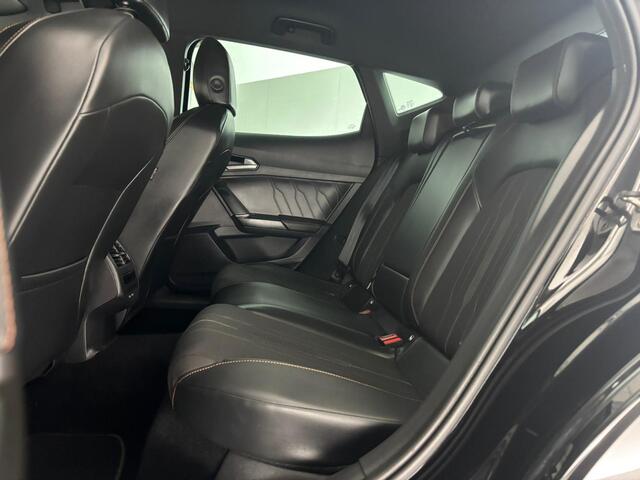 Cupra Formentor 1.4 TSI e-Hybrid Essential | ADAP. CRUISE | CAMERA | 204 PK |