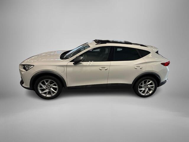 Cupra Formentor 1.4 TSI e-Hybrid 204pk DSG Essential · Panoramadak · Camera · Elek. Bestuurdersstoel + Geheugen · Stuur- & Stoelverwarming · Dodehoeksensor · Keyless ·