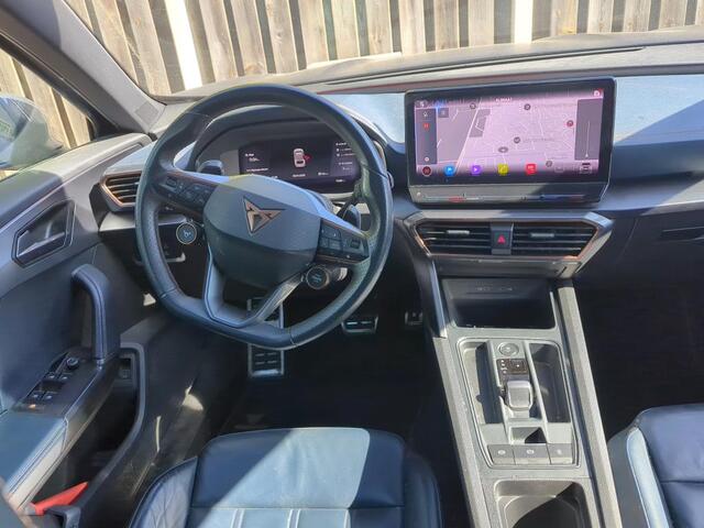 Cupra Formentor 1.4 e-Hybrid VZ Copper Edition / AUTOMAAT/ 245 PK/ PANODAK/ LEDER/ NAVI/ DIGITAL DASH/ CRUISE/ FULL LINK/ MEMORY SEAT/ PARK. SENSOREN + CAMERA