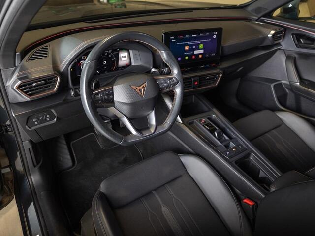 Cupra Formentor 150pk / Adaptieve cruise control / Keyless / Stuurwielverwarming
